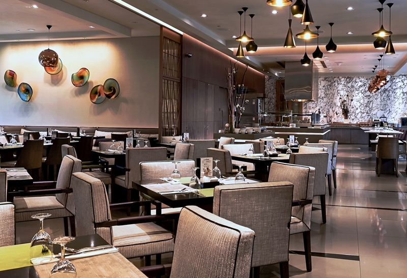 Sea & Grill Carlton City Hotel